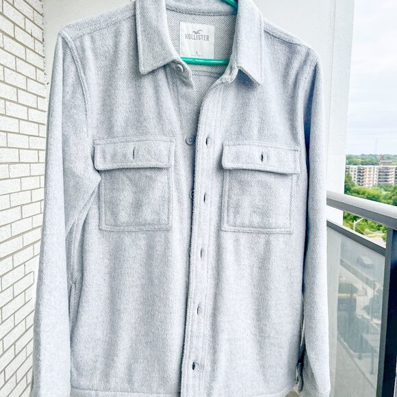 Hollister Men's Cozy Twill Light Gray Shacket - Picture 2 of 5